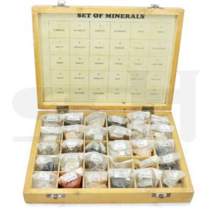 Minerals 30 Species